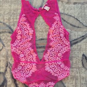 Victoria Secret  teddy Fusia